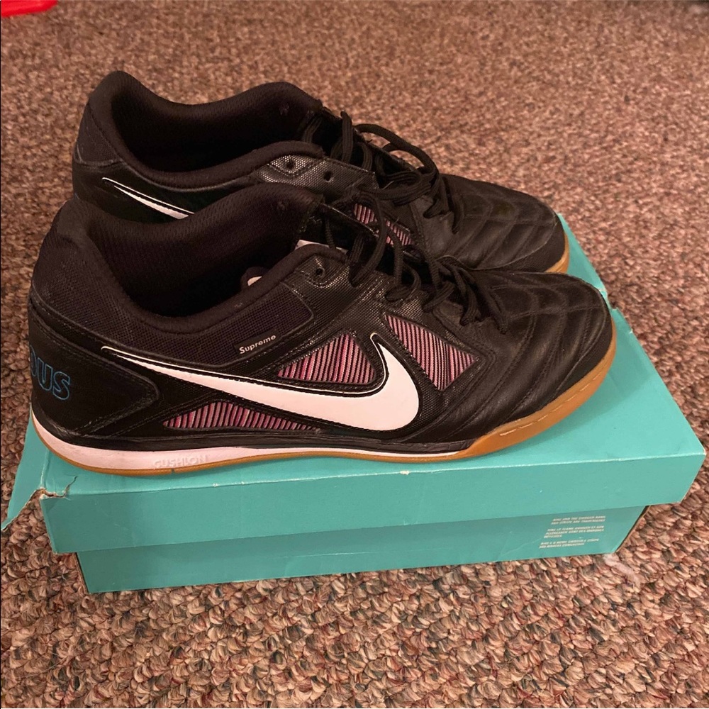 Nike supreme Sb gato